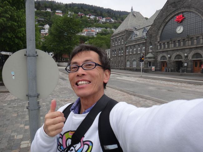 お返事が来ないうちに、8時過ぎに駅に到着<br /><br />どうしようかなぁ・・・・・