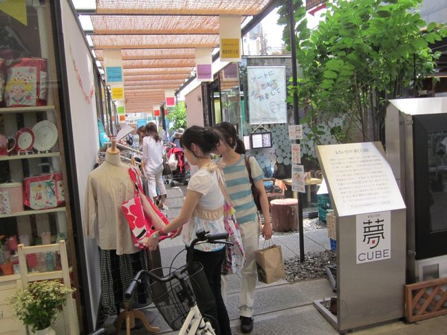 奈良キューブも少しづつお店の雰囲気が変わってきてます。<br /><br />参考旅行記はこちら<br />http://4travel.jp/traveler/handyrabo/album/10684246/