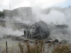 　雲仙地獄です
30分位の散策コースになっています