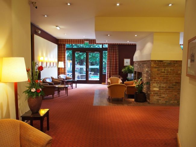 全行程を終え、ホテルに戻り荷物を受け取ります。<br />ロンドンタクシーでパディントン駅へ。<br />行きの反省を踏まえて、ヒースローエクスプレスで空港に向かいます。