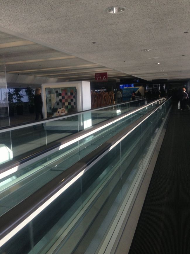 乗り継ぎ乗り継ぎで、ようやくサンフランシスコに到着！！<br />はぁーウキウキ♪