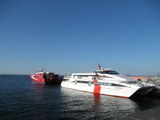 　というわけで、快適な船旅で１時間半ちょうど。タリンへ到着！<br /><br />　とらえず旧市街に予約している宿に行きましょう。<br /><br />　ということで、次回はタリン観光編。<br />　