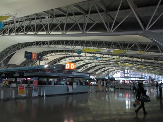 空港内はとても広いです