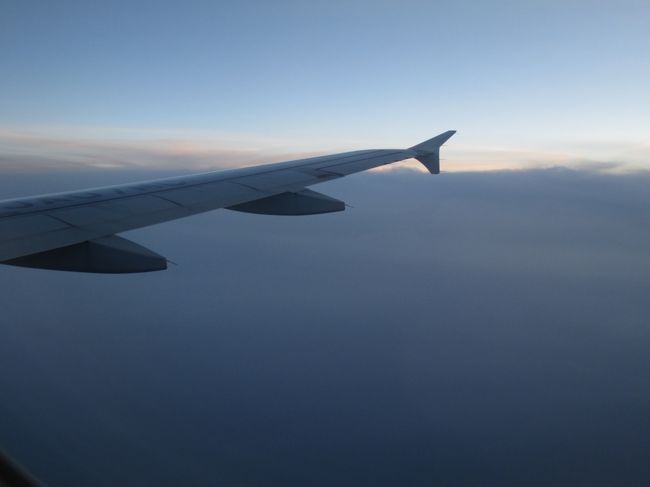 飛行中は結構揺れました