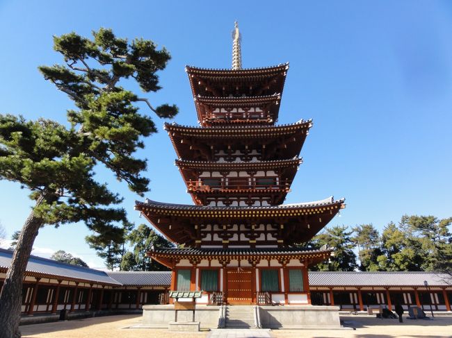 こちらは　「西塔」　です。