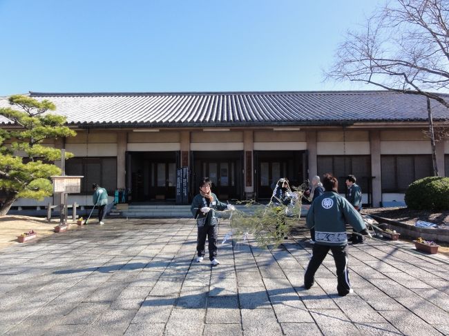 「平成３年」　に建立された、新しい伽藍です。