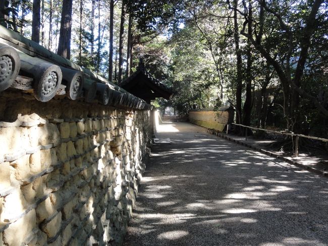 「開山御廟」　に向かいます。