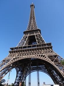 階段で登頂 エッフェル塔 パリ フランス の旅行記 ブログ By Takayuki132さん フォートラベル 階段で登頂 エッフェル塔 パリ フランス の旅行記 ブログ By Takayuki132さん フォートラベル