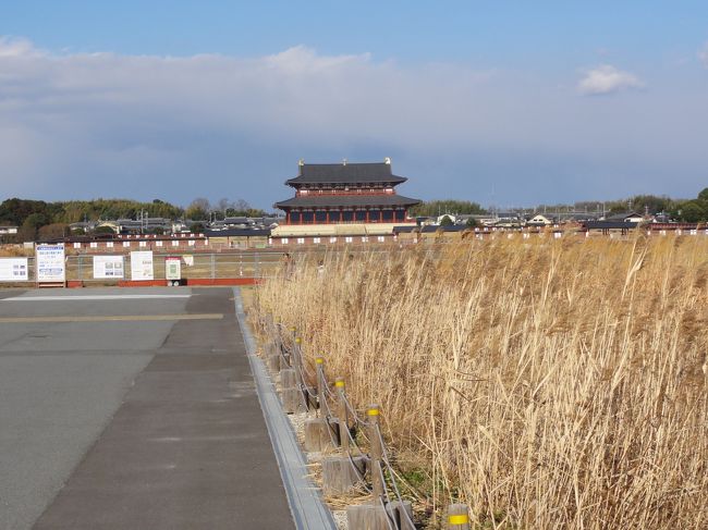 「大極殿」　が見えます。