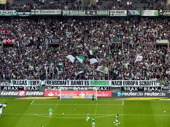13 ドイツサッカー観戦旅行 5 メンヒェングラートバッハ メンヒェングラートバッハ ドイツ の旅行記 ブログ By Reisさん フォートラベル 13 ドイツサッカー観戦旅行 5 メンヒェングラートバッハ メンヒェングラートバッハ ドイツ の旅行記 ブログ By Reisさん フォートラベル