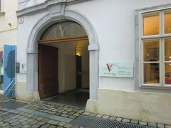 モーツァルト・ハウスの入口．

モーツァルト（1756-1791）はザルツブルグから1781年（25歳）にウィーンに移り住んだ．