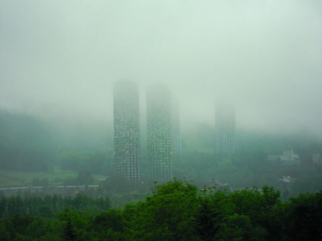 帯広への道での、この巨大建造物は何？