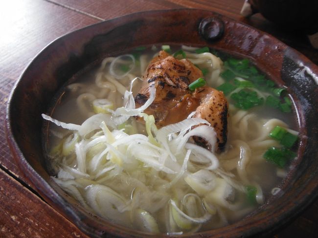 鶏炙りそば。朝なので、サイズ小です。（￥５８０）