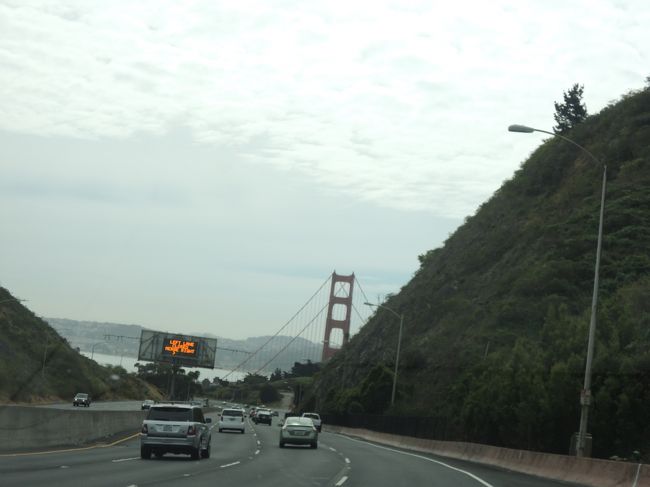 Golden Gate Bridge に向かいます。