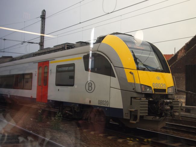 ベルギーの国鉄の電車。