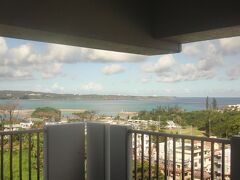 恩納マリンビューホテル
ベランダからの景色　（７階）
