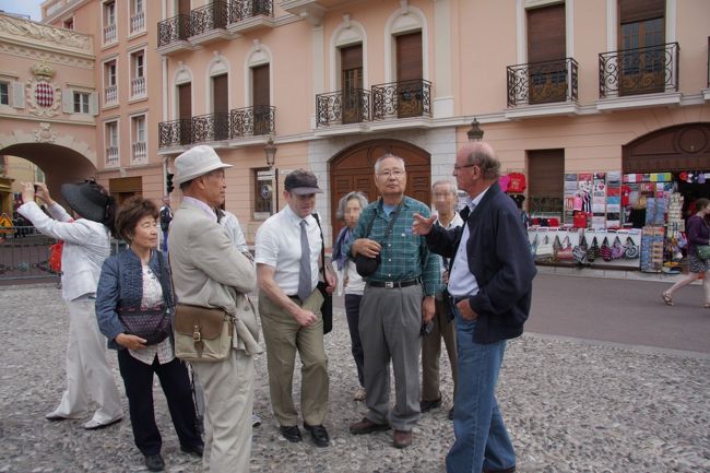モナコ公国王宮広場Place du Palais