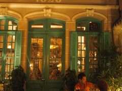 夜は、ツアーに含まれてなかったので、
ベトナムフレンチで、
グリーンタンジェリンへお邪魔しました。
内装がおしゃれです＾＾