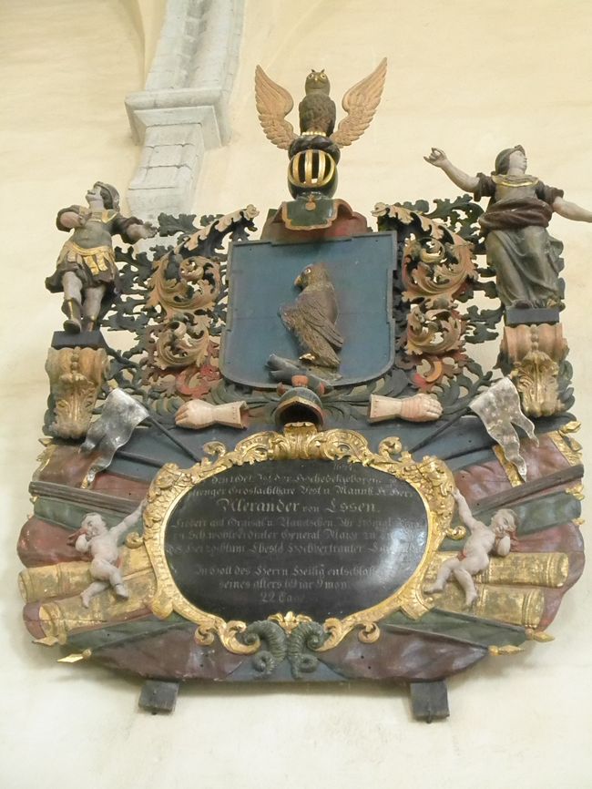 　中世のエンブレム。