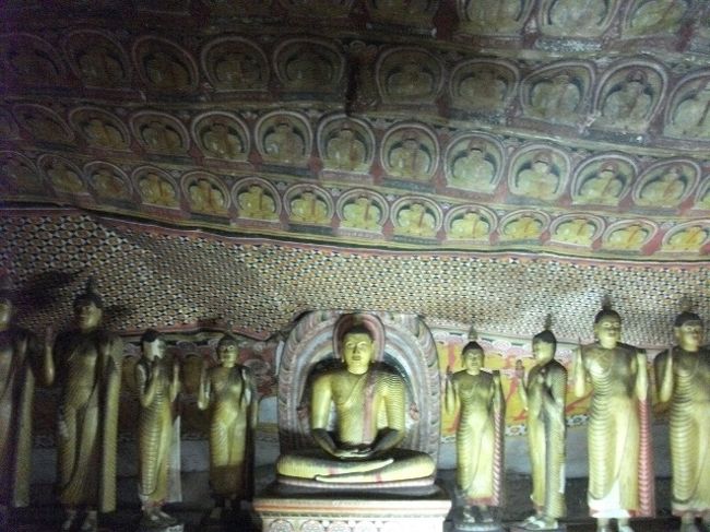 ダンブッラ石窟寺院：第3窟