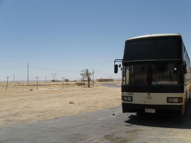 シナイ半島で休憩