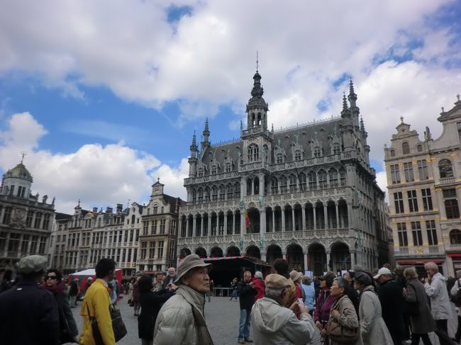 「王の家」（ブリュッセル市立博物館）<br />１３世紀にはパン市場だったが１５１６年にスペイン王が所有した。<br />１８７２年に再建され、現在は美術館。