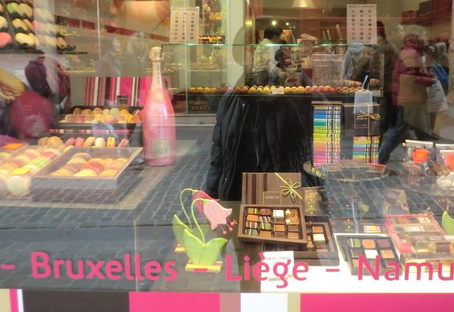 クッキーも色とりどりに