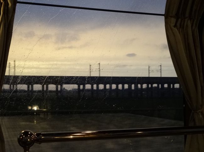 北陸新幹線の高架も出来ている