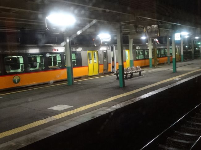 新津駅１９：３９