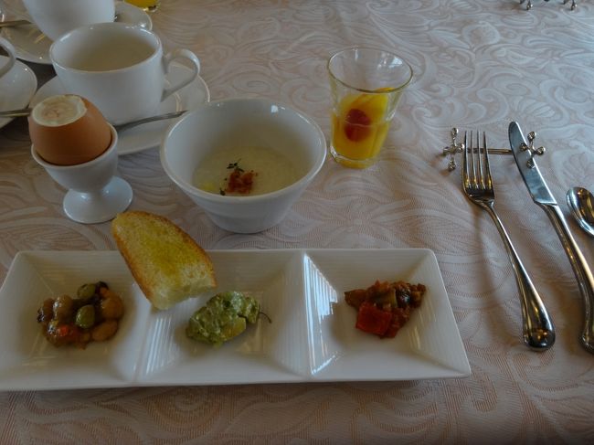 レストランカーで朝食を