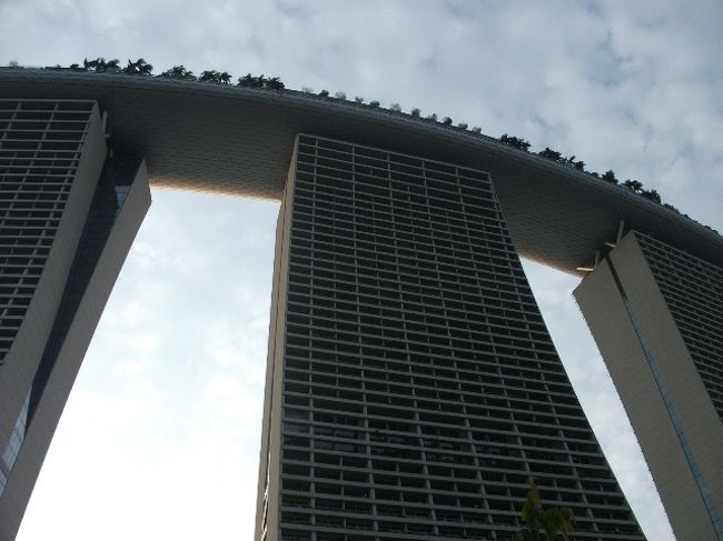 マリーナ・ベイ・サンズ