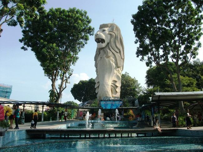 セントーサ島：マーライオン<br />この島にもマーライオンが。<br />