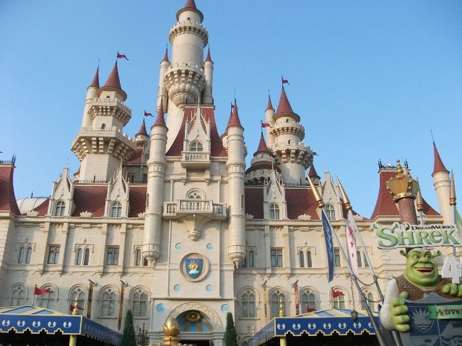 ユニーバーサル・スタジオ・シンガポール<br />シュレックのアトラクション<br />時間がないのでパスした。<br />