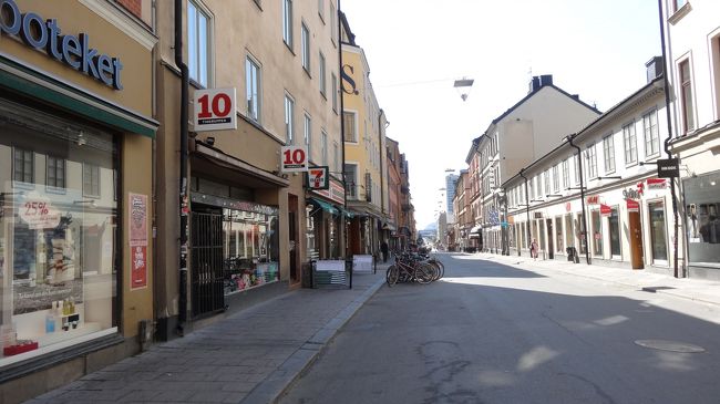 出発が早すぎたために、次の目的地セーデルマルムに着いた時間が9時過ぎ。オシャレな小物Shopを目指してきましたが残念ながら開店前でした。残念。