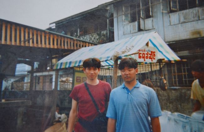 これもヤンゴン市内かなぁ。。。<br /><br />スーチーさんの家の近くかなぁ？<br />