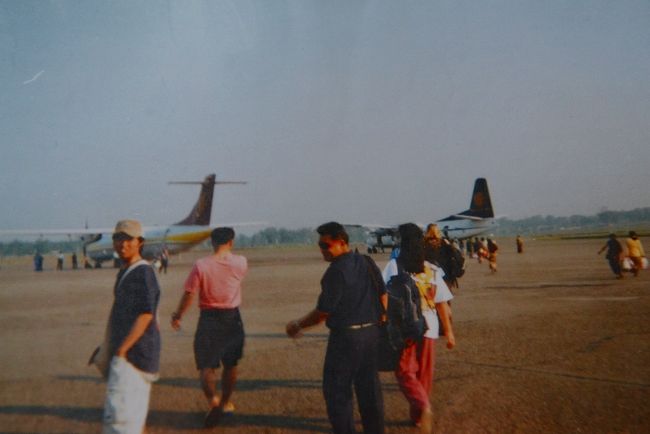 ミャンマー航空でプーケットへ。