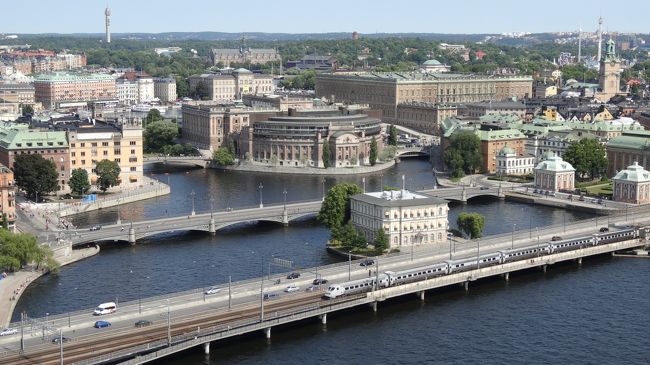 予想通りの絶景。ガムラスタン方面をパチリ。