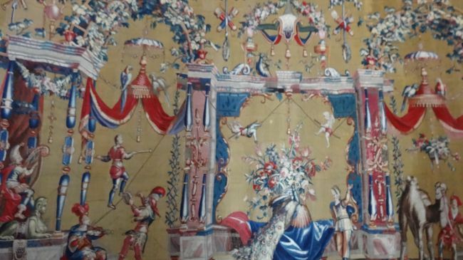 見事なタペストリーがたくさんありました。