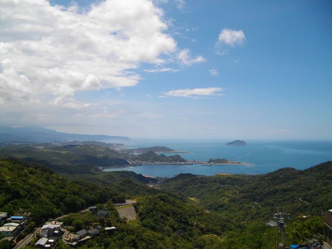 基隆方面<br /><br />快晴です　暑いです