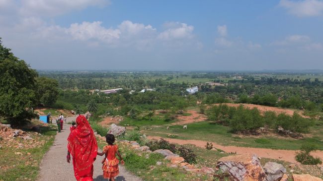 ここからマハーボディー寺院が見えます。
