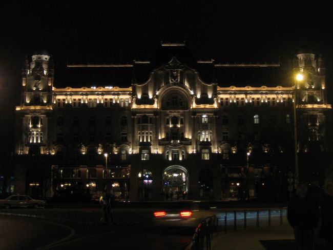 さすがフォーシーズンズ。結局泊まらなかった。。