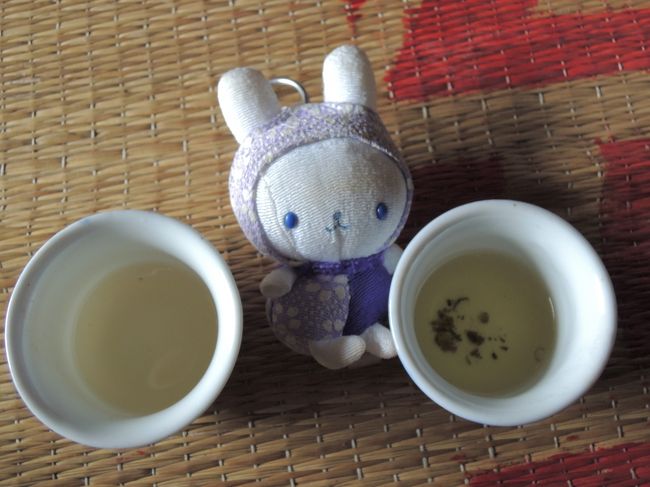 バナナのお酒とおちゃ。