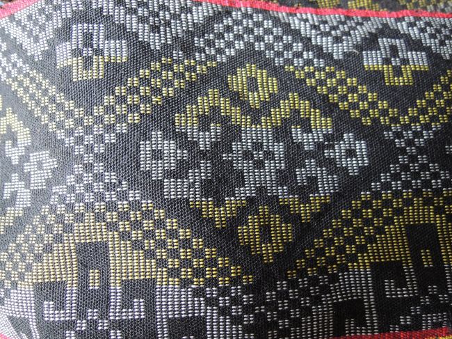 衣装の紋様、津軽こぎんにそっくりだと思う(  ﾟДﾟ) ♪