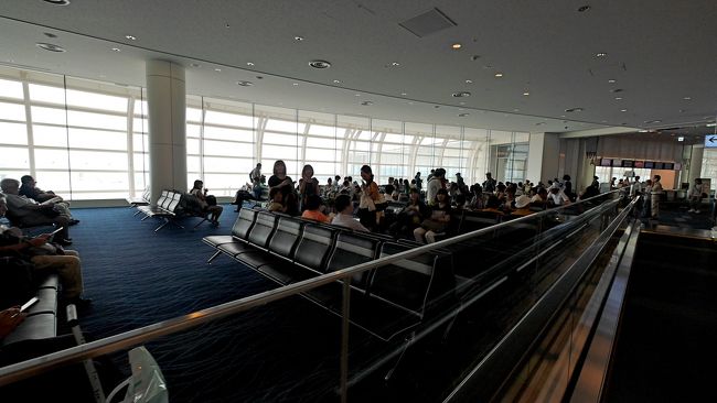 1018ゲートに向かう