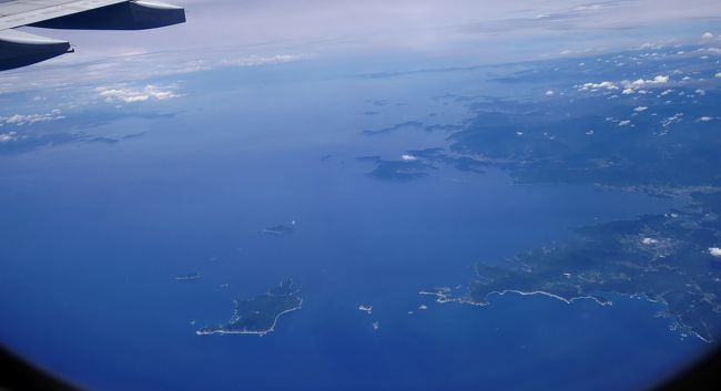 宿毛，沖ノ島，鵜来島　左は九州佐伯大島
