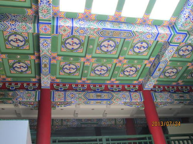 天井の文様は当初の物です。
