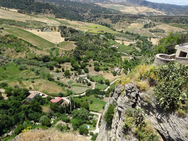 宙に浮いてる展望台から。<br />実際その場に立つとそんなに怖くないです。床がガラスだったら相当怖いかも。
