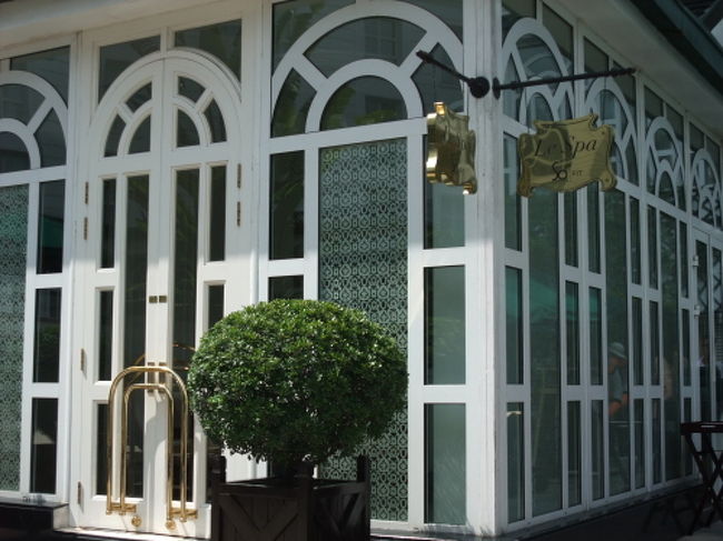 清潔感漂うスパ。<br />2時間コースで約6000円！<br />一流ホテルのスパでこの値段！安い〜！<br /><br />次の日午前中に予約しました。