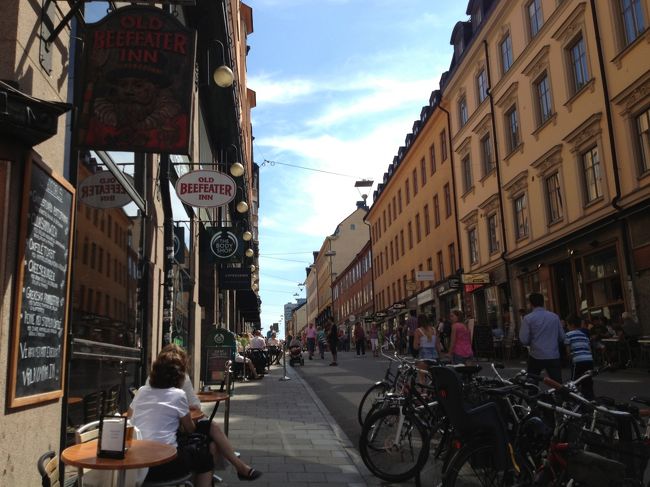 やってきたのはガムラ・スタンのお隣駅スルッセン。セーデルマルムという若い人に人気のショッピングエリアなんだとか。