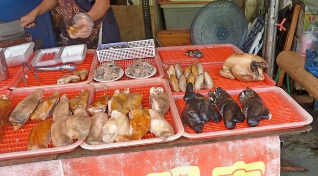 なんとなく鳥インフルエンザかなあ．．偏見かしら